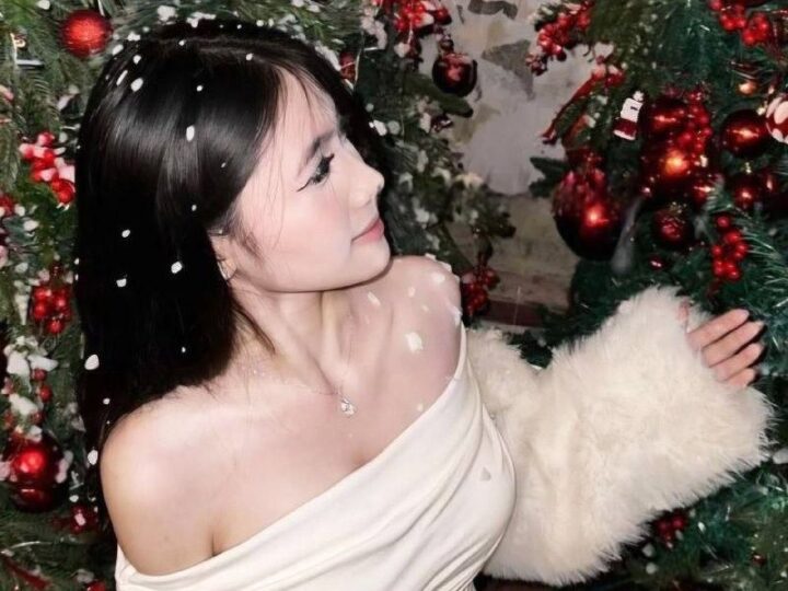 Ảnh 7 của Lộ clip sex cặp vợ chồng đụ nhau cạnh cửa kính cho người khác thấy (Full Clip + Pic) – Phần 2 (Hết)