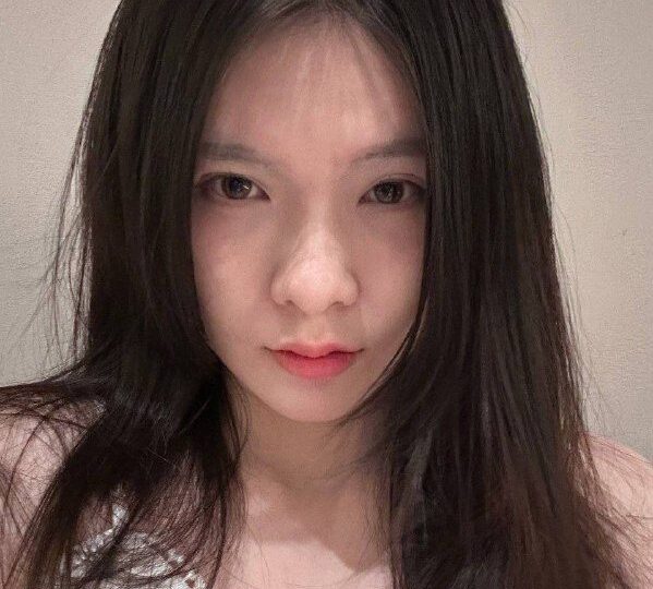 Ảnh 13 của Cu anh bự quá ông xã ơi đút 1 phát em ra liền luôn (Full Clip + Pic)