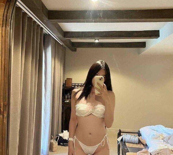 Ảnh 8 của Cu anh bự quá ông xã ơi đút 1 phát em ra liền luôn (Full Clip + Pic)